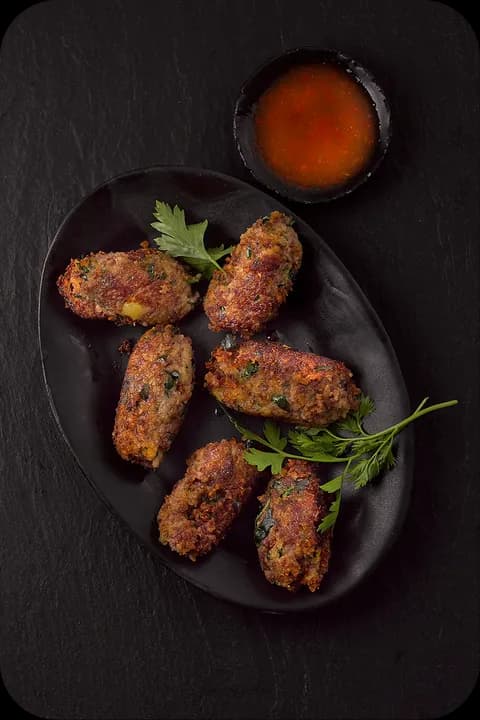 Traditionelle Zypern-Frikadellen mit eigener Chili-Süßsauer-Sauce – a_la_sevda