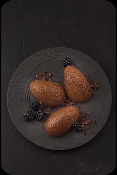 Mousse au Chocolat mit Brombeeren – Franzi Schneider