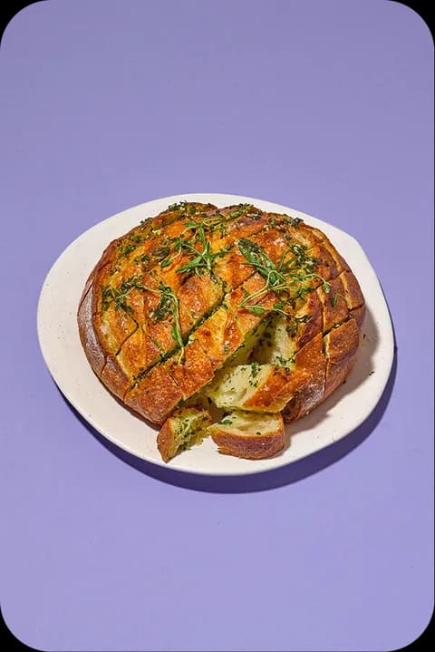 Zupfbrot mit Knoblauchbutter – FoodDude